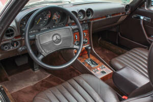 Bild 10/32 von Mercedes-Benz 500 SL (1988)