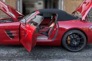 Bild 24/46 von Mercedes-Benz SLS AMG Roadster (2012)