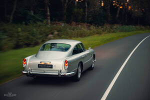 Image 4/22 de Aston Martin DB 5 (1964)