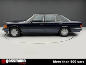 Image 5/15 of Mercedes-Benz 560 SEL (1990)