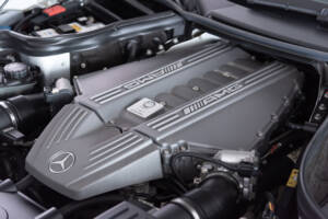 Image 48/48 of Mercedes-Benz SLS AMG Roadster (2012)