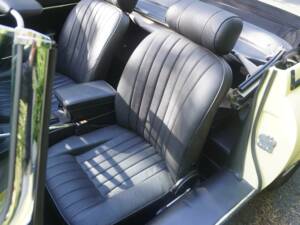 Bild 13/19 von Jaguar E-Type V12 (1972)