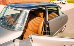 Bild 15/36 von Citroën DS 21 Pallas (1968)