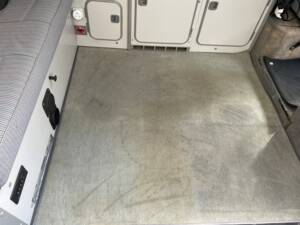 Bild 80/98 von Volkswagen T3 Westfalia 1.6 TD (1990)