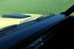 Image 54/57 of Plymouth Duster (1970)