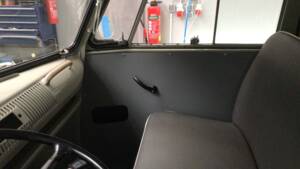 Image 19/23 of Volkswagen T1 minibus (1964)