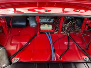 Bild 57/78 von Volkswagen Karmann Ghia 1600 (1970)