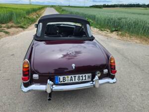 Image 6/55 of MG MGB (1969)