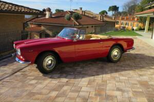 Immagine 2/88 di Lancia Flaminia GT 3C 2.5 Convertible (1962)