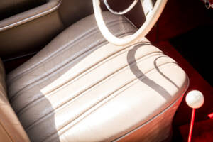 Image 23/29 of Mercedes-Benz 190 SL (1962)
