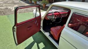 Image 25/63 of Ford Anglia (1965)