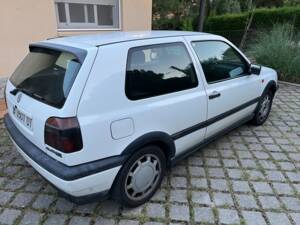 Bild 4/5 von Volkswagen Golf III GTI 2.0 (1994)
