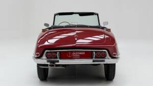 Imagen 7/15 de Citroën ID 19 Usine (1963)