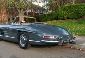 Image 12/25 de Mercedes-Benz 300 SL Roadster (1961)