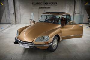 Image 19/99 of Citroën DS 23 Injection (1973)