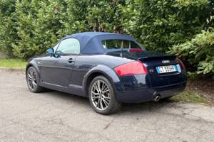 Image 4/14 of Audi TT 1.8 T (2006)