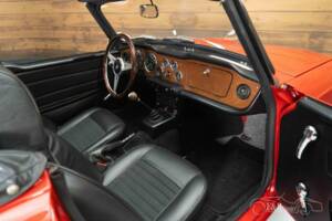 Bild 17/19 von Triumph TR 6 (1971)