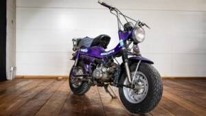 Image 2/13 de Suzuki RV 50 (1982)