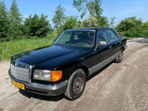 Bild 5/8 von Mercedes-Benz 280 SE (1981)