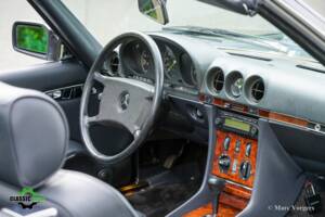 Immagine 30/60 di Mercedes-Benz 420 SL (1987)
