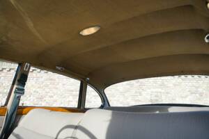 Bild 13/50 von BMW 502 - 3,2 Liter (1958)