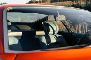 Image 11/74 of Ferrari 365 GTB/4 Daytona (1971)