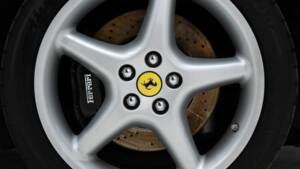 Image 11/15 of Ferrari 550 Maranello (1997)