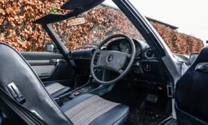 Image 4/40 of Mercedes-Benz 450 SL (1977)