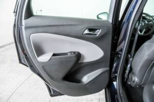 Immagine 36/50 di Opel Crossland X 1.2 Turbo (2019)