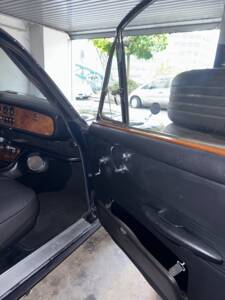 Image 40/51 of Jaguar 420 (1967)