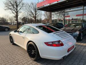 Bild 3/24 von Porsche 911 Carrera S (2004)