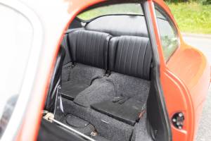 Image 33/50 of Porsche 356 C 1600 (1965)