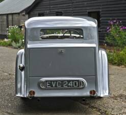 Image 13/50 of Alvis 4.3 Liter Saloon (1940)