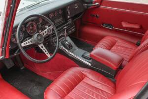 Afbeelding 23/28 van Jaguar E-Type V12 (2+2) (1971)