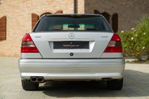 Image 8/50 of Mercedes-Benz C 36 AMG (1995)