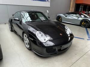 Image 2/17 of Porsche 911 Turbo (2002)