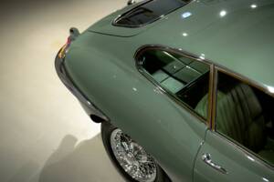 Image 45/50 of Jaguar E-Type 4.2 (1966)