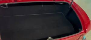 Image 30/50 of Ferrari 330 GT 2+2 (1965)