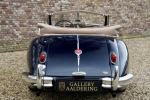 Image 6/50 de Jaguar XK 140 DHC (1957)