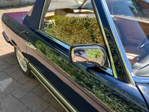 Image 7/50 of Mercedes-Benz 380 SL (1983)