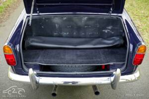 Image 42/45 of Triumph TR 4A (1966)