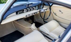 Image 4/50 of Volvo 1800 S (1964)