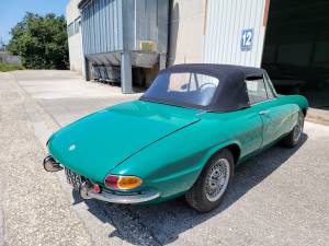 Image 6/13 of Alfa Romeo 1300 Spider Junior (1968)