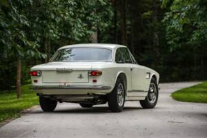Imagen 2/6 de Maserati 3500 GTI Sebring (1966)