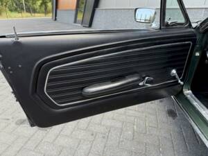 Afbeelding 16/27 van Ford Mustang 390 (1967)