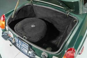 Image 19/19 de MG MGB (1974)