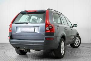 Image 41/43 of Volvo XC90 2.5T (2005)