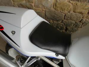 Bild 17/37 von Suzuki DUMMY (2002)