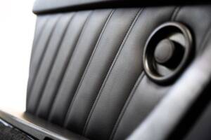 Image 8/31 of Porsche 911 Carrera 3.2 (1988)