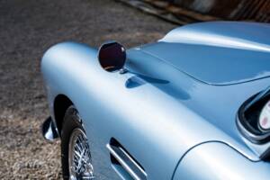 Afbeelding 10/46 van Aston Martin DB 4 (1962)